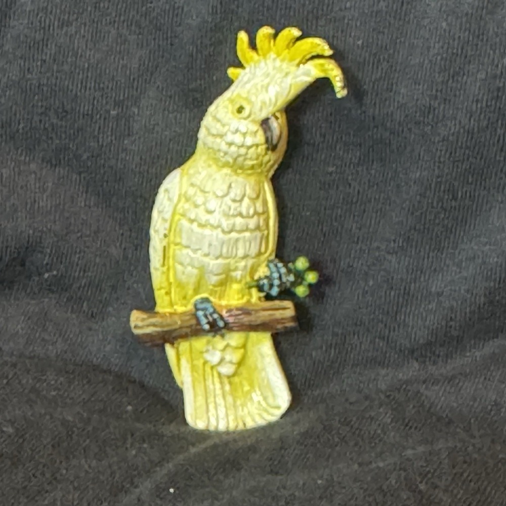 Weinberg Cockatoo Bird Brooch Yellow Enamel Gold Tone Vintage 2.75"